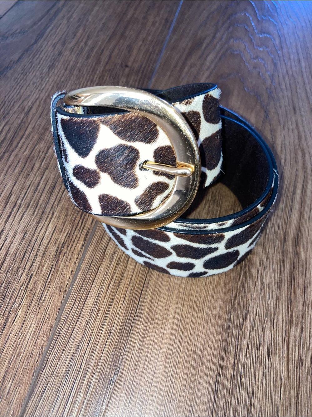 Giraffe Print women’s leather Wide Belt with Gold Buckle size xs
